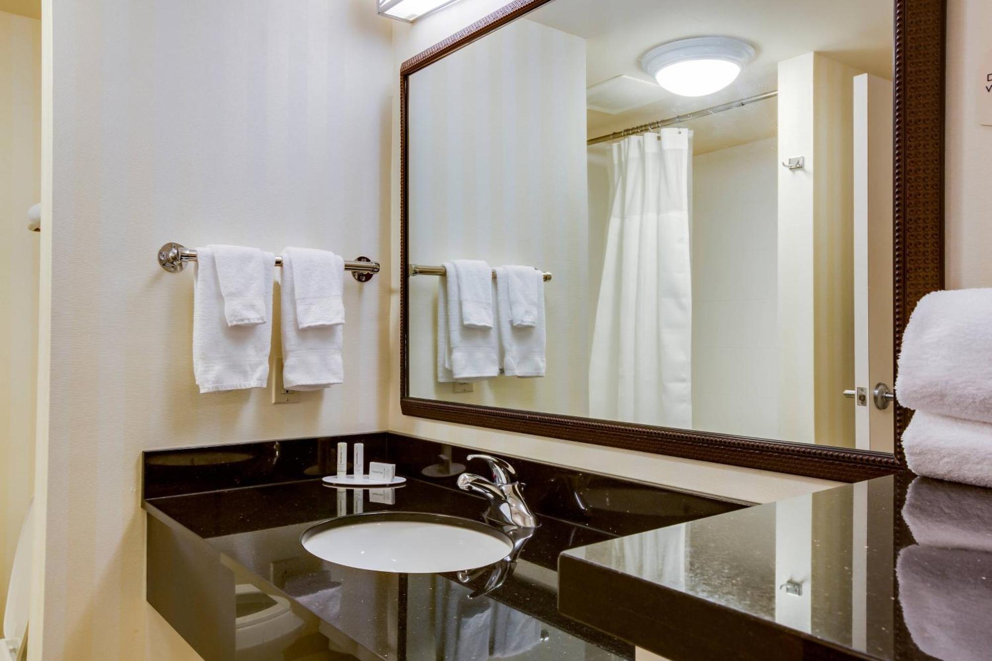 Fairfield Inn And Suites By Marriott Titusville Kennedy Space Center Buitenkant foto
